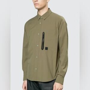 Woolrich Multi 4-Way Trek Shirt in Olive Sz Large NWT